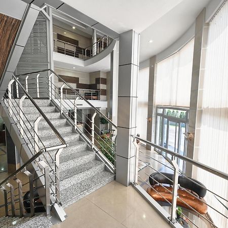 Hotel Zeder Garni Belgrade Exterior photo