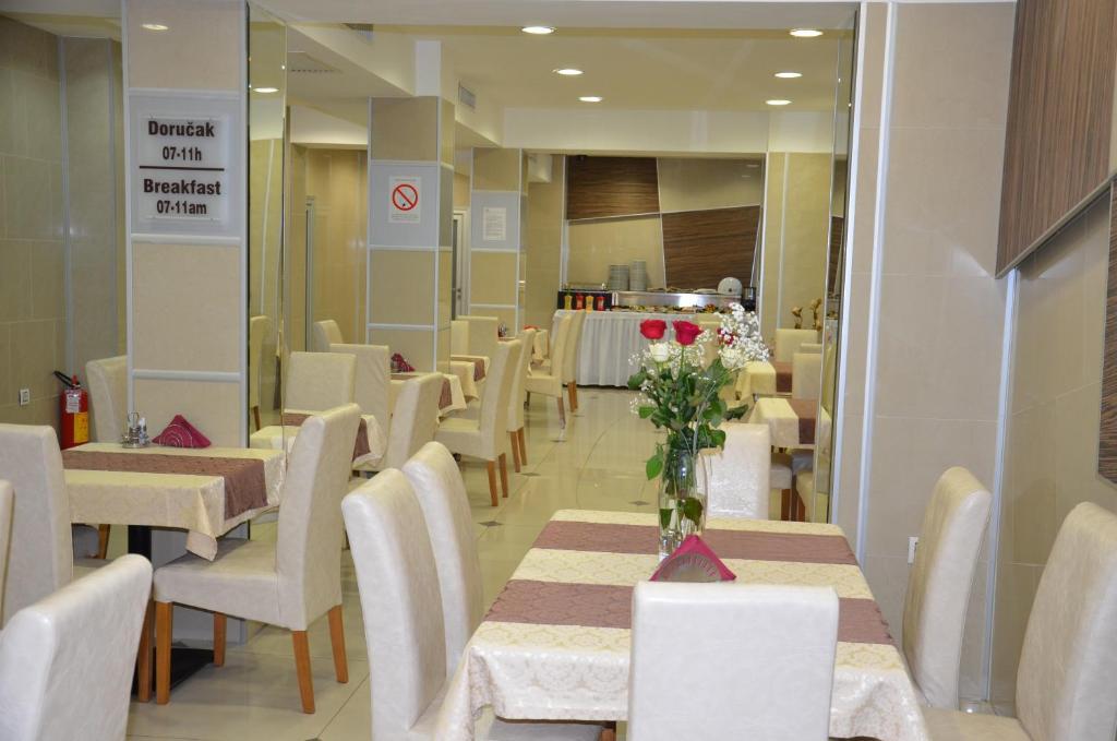 Hotel Zeder Garni Belgrade Exterior photo